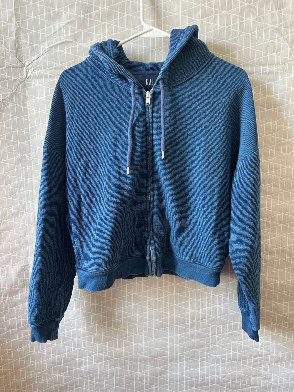 GAP indigo blue crop hoodie